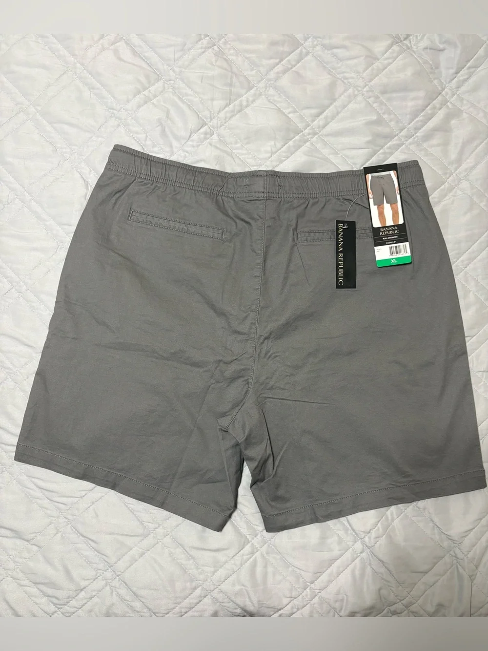Banana Republic Men's Gray Pull On Drawstring Shorts